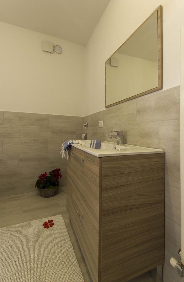 Casa Madali' - Nel Borgo Appartement Marone Buitenkant foto