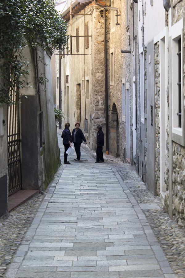 Casa Madali' - Nel Borgo Appartement Marone Buitenkant foto