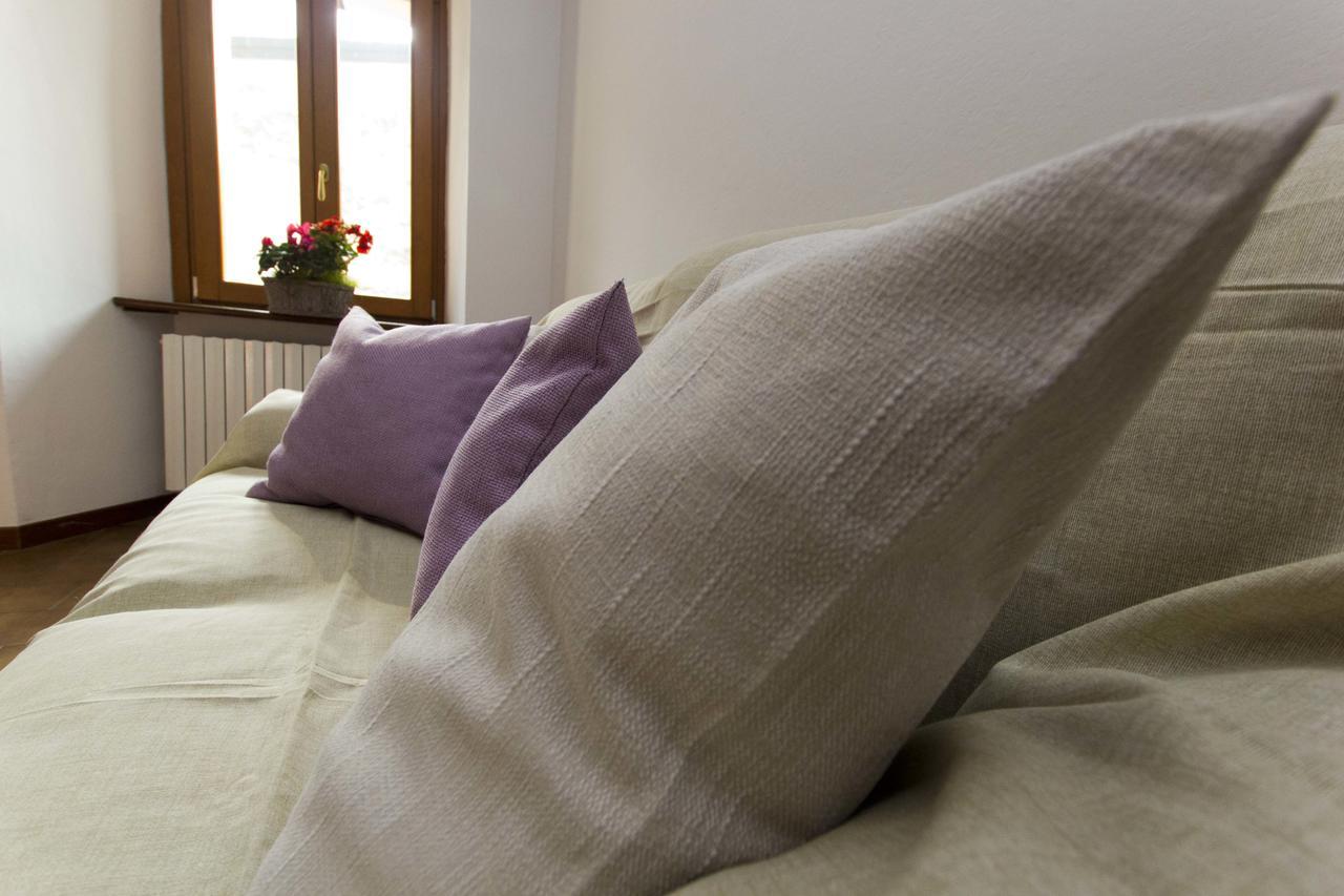 Casa Madali' - Nel Borgo Appartement Marone Buitenkant foto